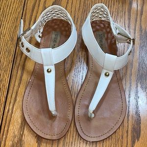 White Steve Madden Flat Sandals with studs! Size 6